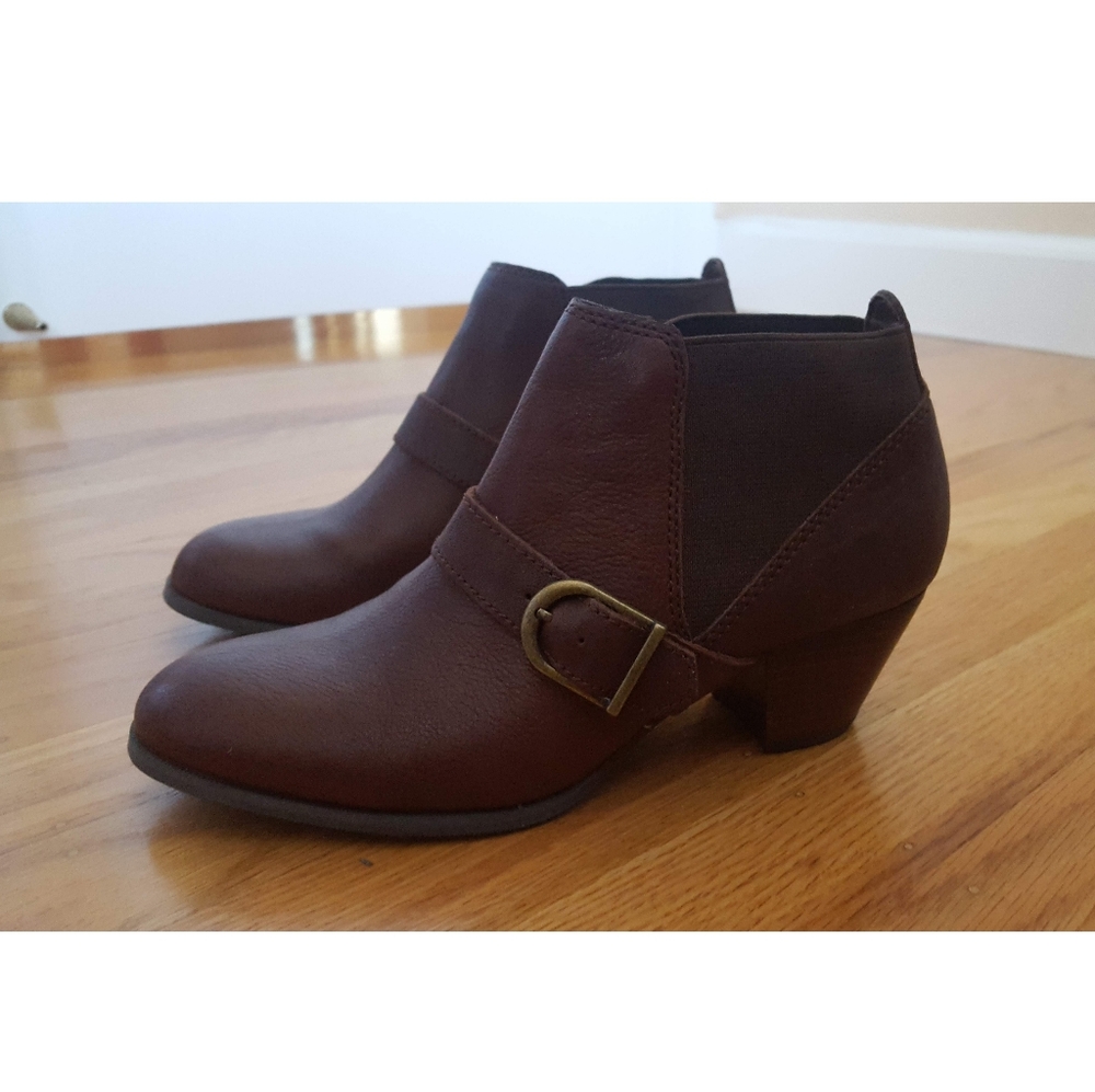 GH Bass Leather brown ankle boot Size 6